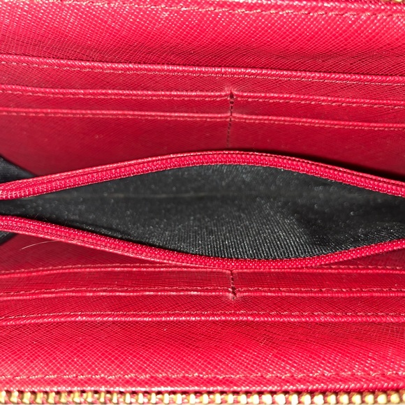 Badgley Mischka Red Leather Wallet - Picture 5 of 5